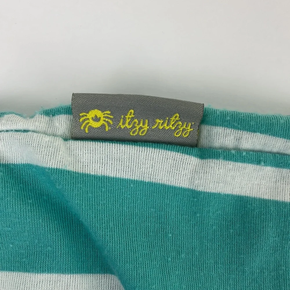 Itzy Ritzy infinity striped nursing/breastfeeding scarf🤱 - Picture 3 of 5